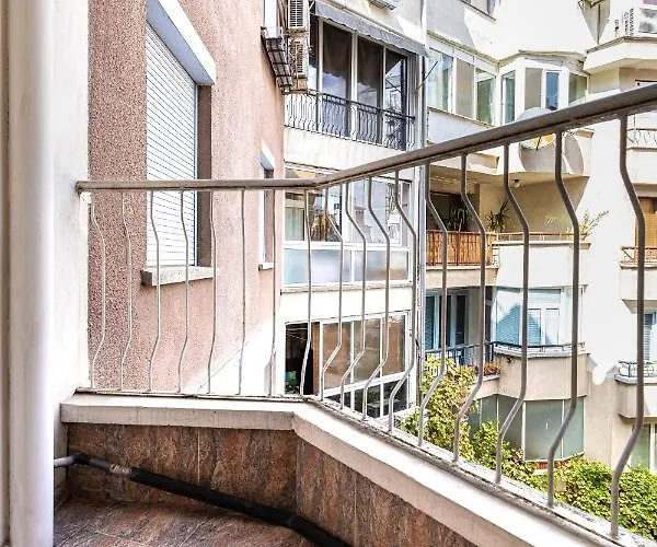 Centrally-located 1bd Near Kapana By Flat Mаnager Filibe