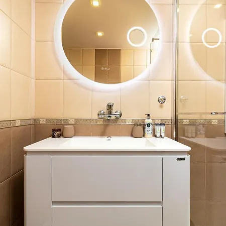 Centrally-located 1bd Near Kapana By Flat Mаnager Apartment *