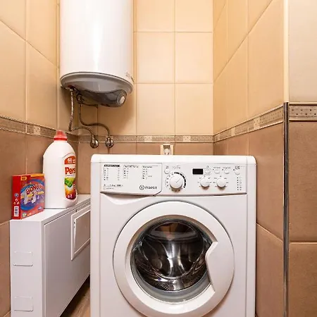 Centrally-located 1bd Near Kapana By Flat Mаnager 아파트